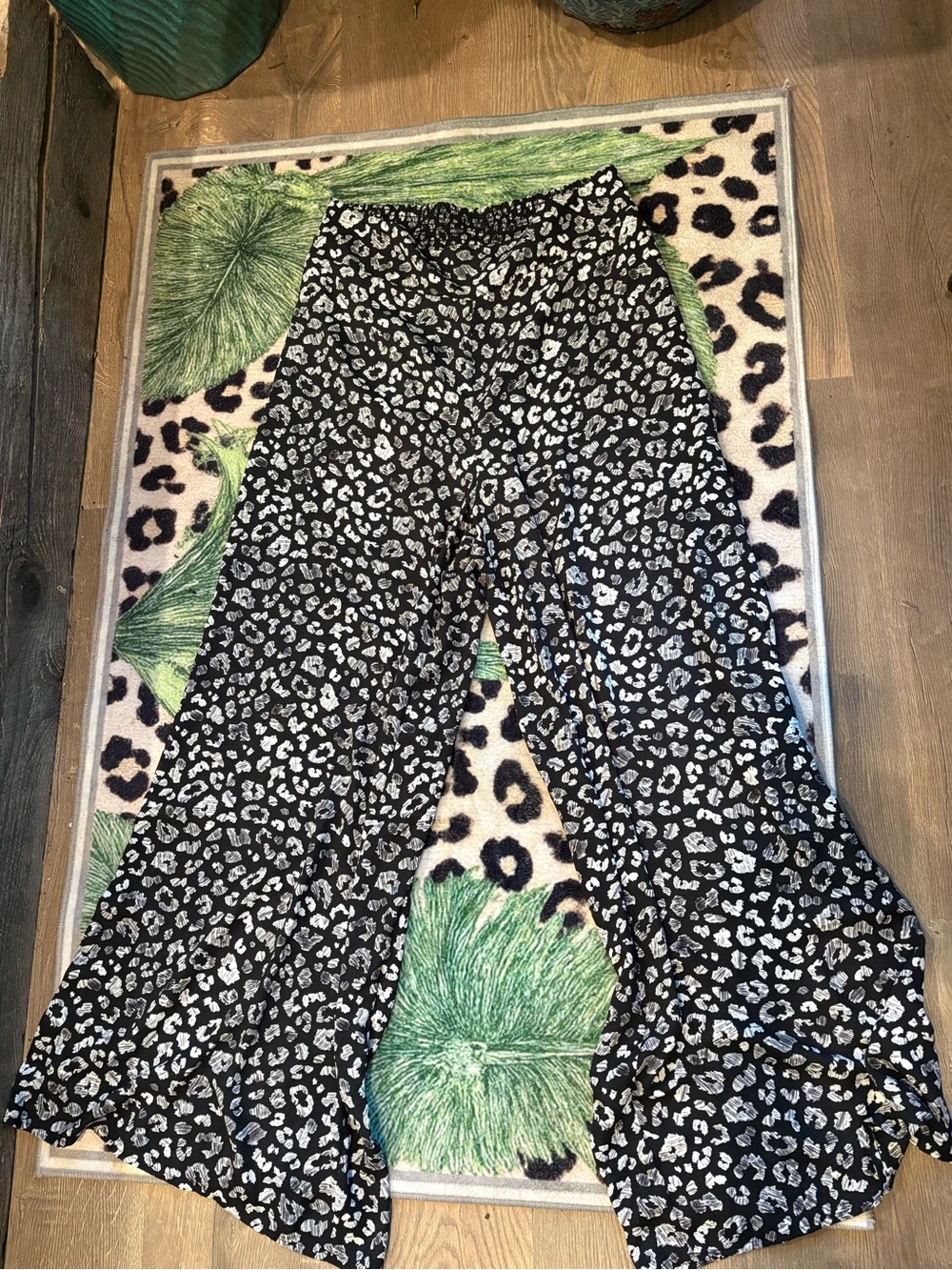 bar III Wide-Leg Animal Print Pants XL